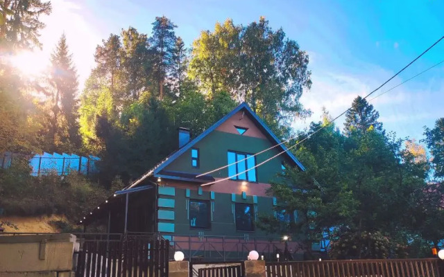 Toksovokhauz Private house