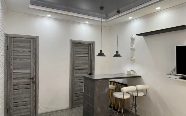 574 S Otdelnym Vkhodom I Mini-Kukhney Zhk Albatros Apartments