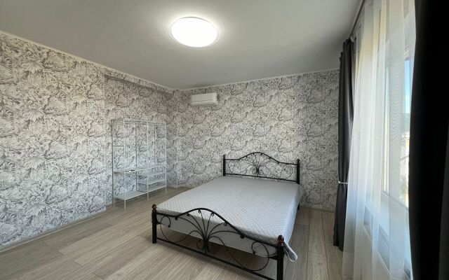 Dlya Semyi v Mikrorayone Persikovy Sad Privat House