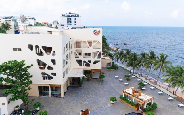 Seashells Phu Quoc Hotel & Spa Hotel