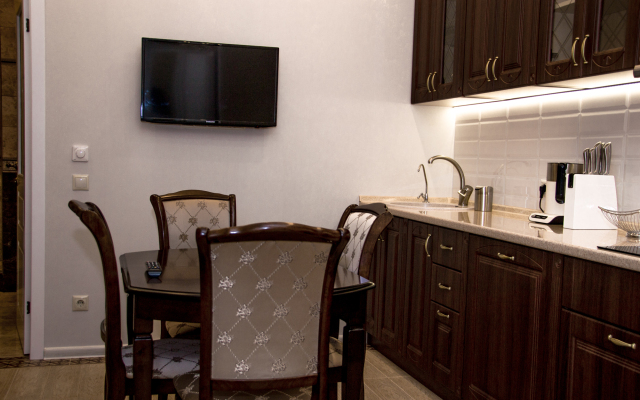 Апартаменты Монарх