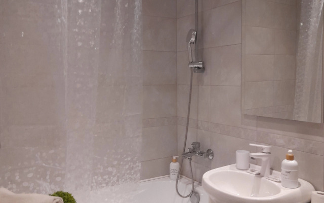 Квартира на Пр Микрорайон  Горняк Д 22