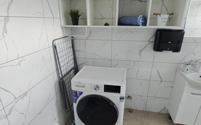 Na Krasnoy Armii 136/1 Apartments