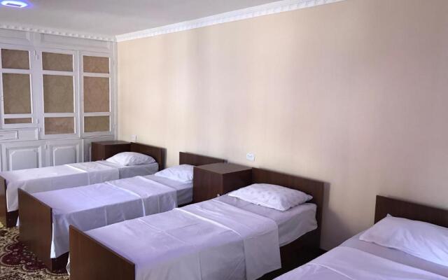 Firuza Guest House