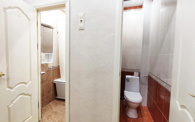 Na Prospekte Lenina 1 Flat