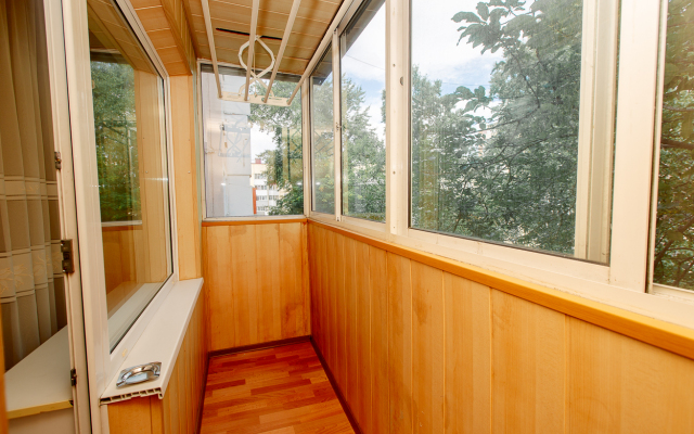 S komfortom Yesenina 9 Apartments