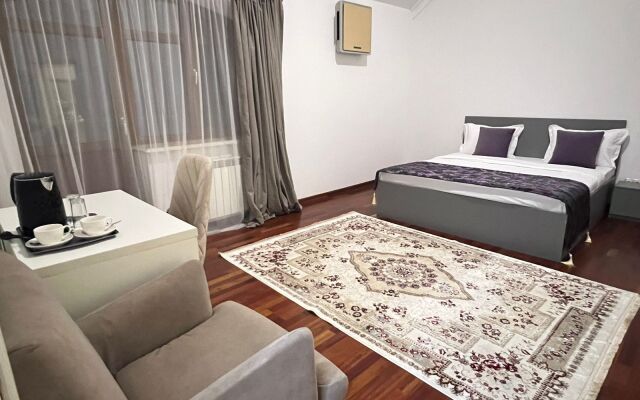 Apart-Otel Five Villas Hotel