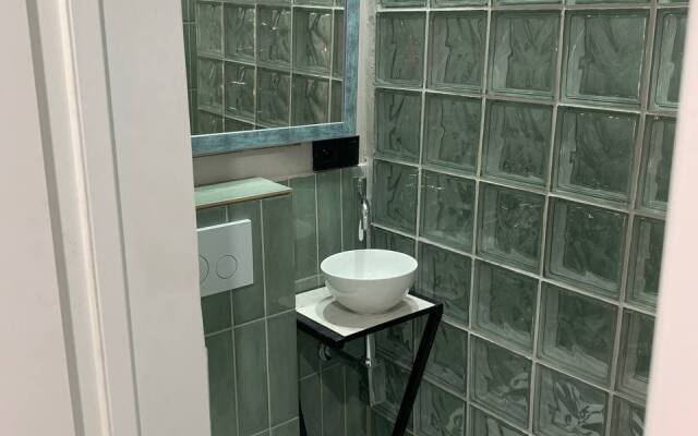 Апартаменты Crystalbox на Коминтерна