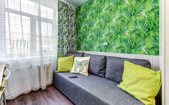 Апартаменты 1 рядом с метро Елизаровская (ОО1)