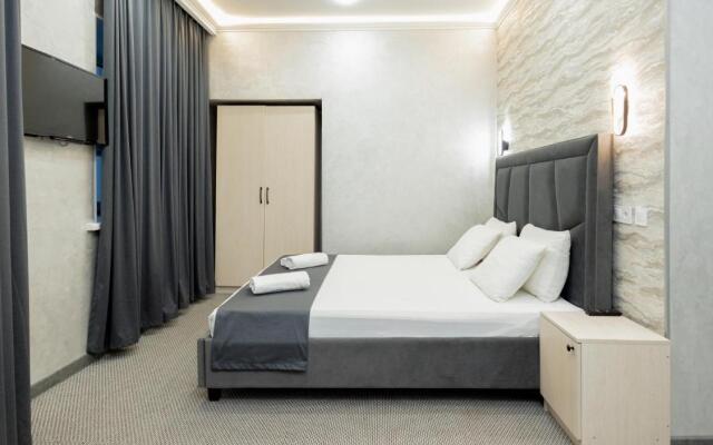 Rush Hotel