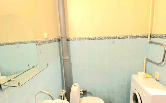 Апартаменты на Пилотов 12