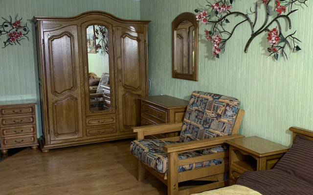 Квартира Просторная студия в хорошем районе