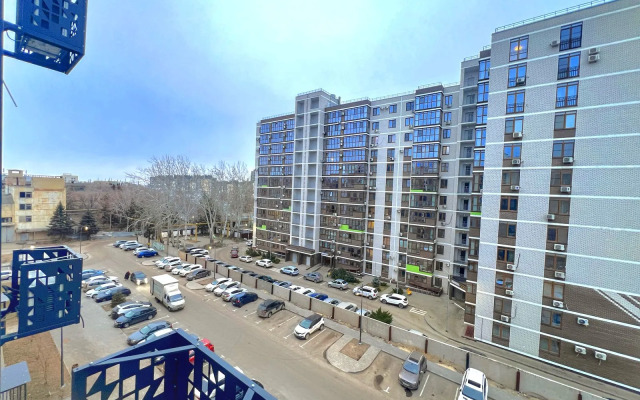 Semeynaya Yevrodvushka U Podnozhiya Mamaeva Kurgana Apartments