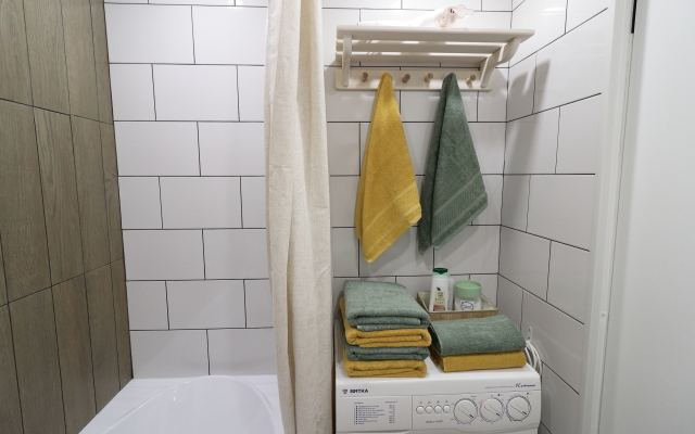 Shirokaya Maslenitsa S Vidom Na Park Flat
