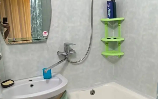 Квартира Ареал-двухкомнатная возле ЖД вокзала