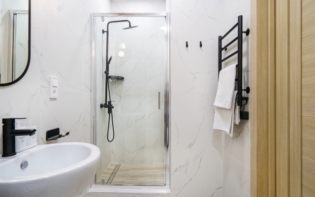 Апартаменты Good night на Белинского 32А Евродвушка