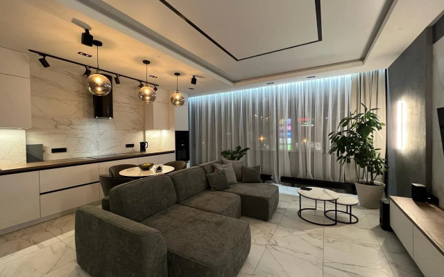 Апартаменты с Дизайнерским Ремонтом