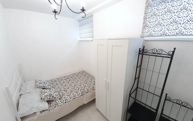 Artapart Apartments 6