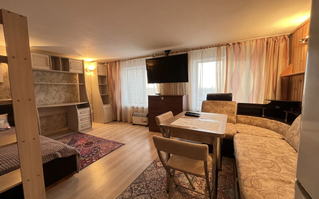 Апартаменты двухкомнатные NHome Сибирские