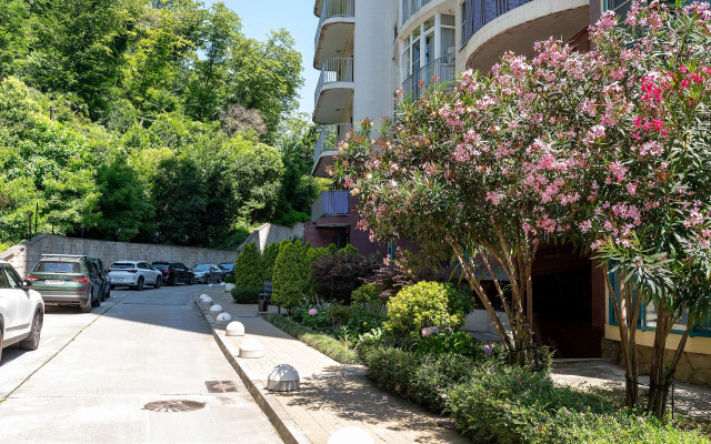 Апартаменты Дом у Дендрария Red Apartments Шалфей