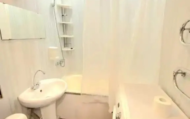 Апартаменты на Карла Маркса 115-2