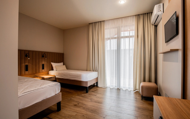 Primorskiy Hotel