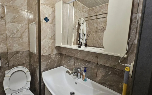 Квартира просторная на бульваре Космонавтов 5