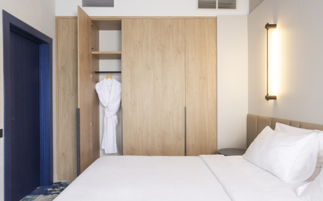 Cosmos Adler Hotel