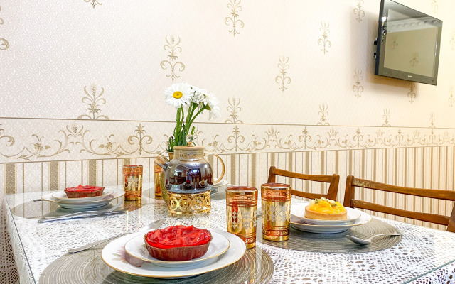 Admiralskaya V Tsentre Sevastopolya Flat