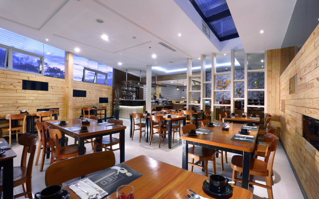 Neo Dipatiukur Hotel