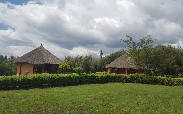 The Great Circle Lodge Hotel
