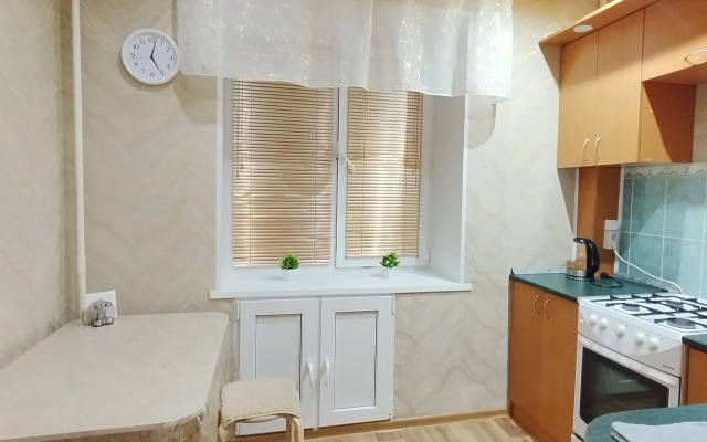 Dvukhkomnatnye Na Komsomolskoy Apartment