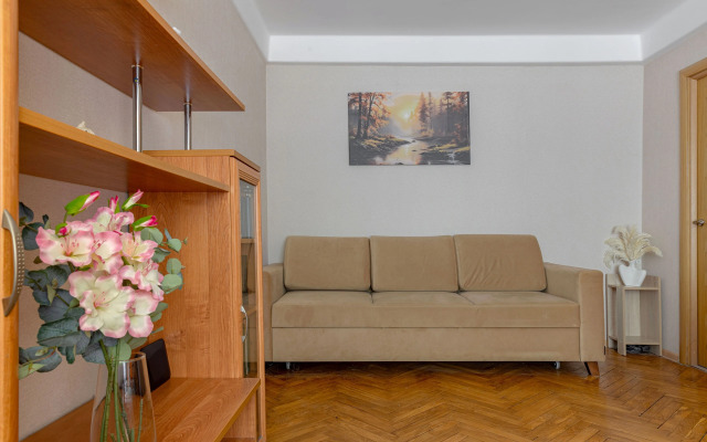 Dvukhkomnatnaya u Kad Flat