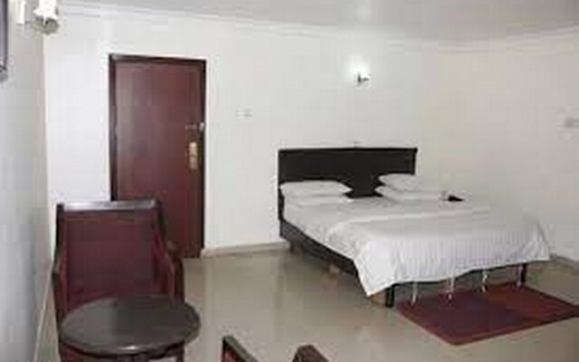 Michelle Suites Hotel