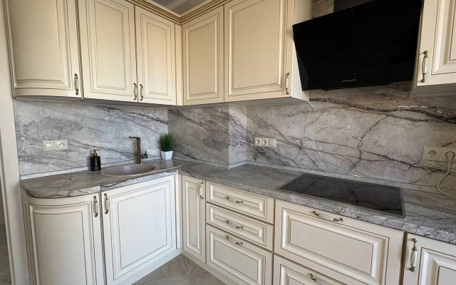 Квартира Шикарная двухкомнатная с лоджией