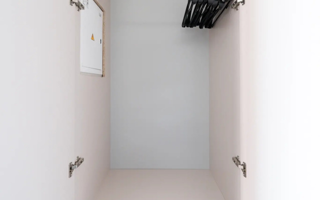 Zhk Metropoliya Bashnya Singapur 20 Etazh Apartments