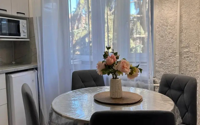 Квартира Уютная двухкомнатная в центре города