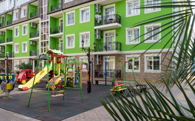 Red Apartments Art Layt Siti (defo) Apartments