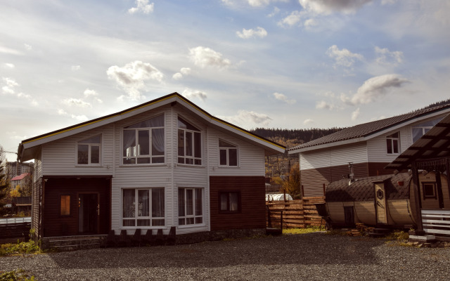 Maverick na 14 chelovek Guest house