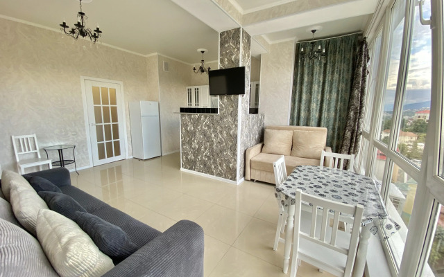 Апартаменты с Видом на Море и Горы