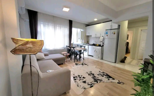 Cozy 3 Bedrooms for 7 people at  Taksim Flat