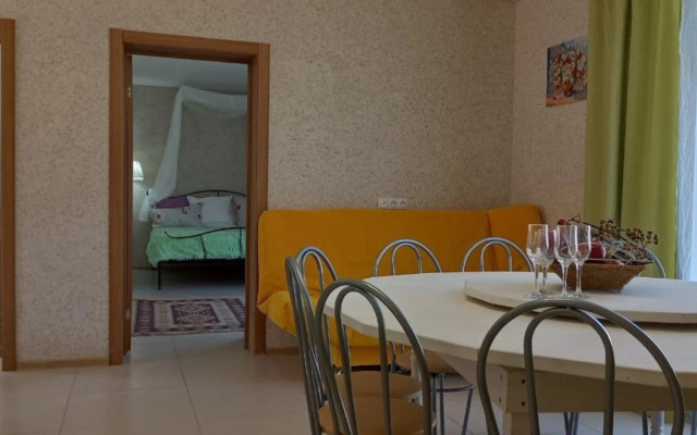 Na 3-M Lineynom Proyezde  Private House