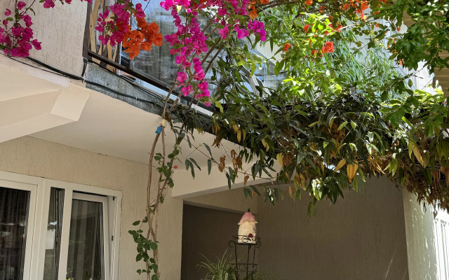 Kiparis Guest House
