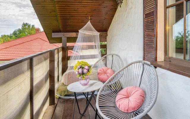 Частный дом Белый Коттедж