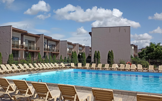 STAR CRYSTAL Hotel 