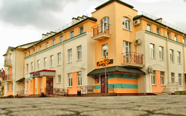 Slaviya Hotel