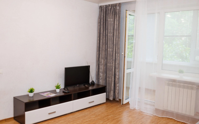 100kvartir Prostornye Apartments