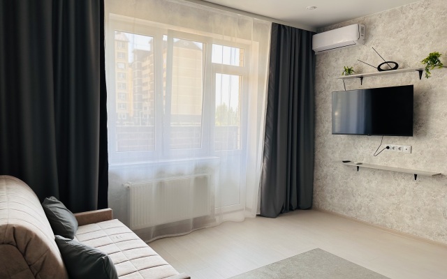 Апартаменты Студия на Лётчика Позднякова