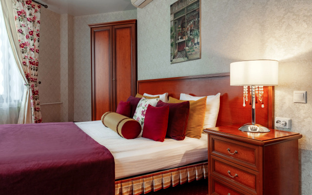 Poliart Park Hotel