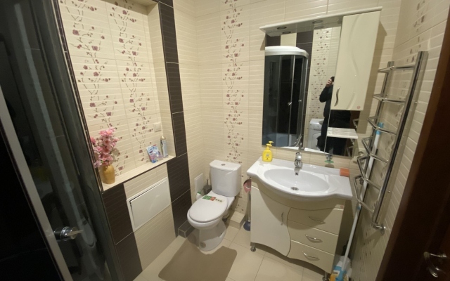 Апартаменты 201 Колхозная 9